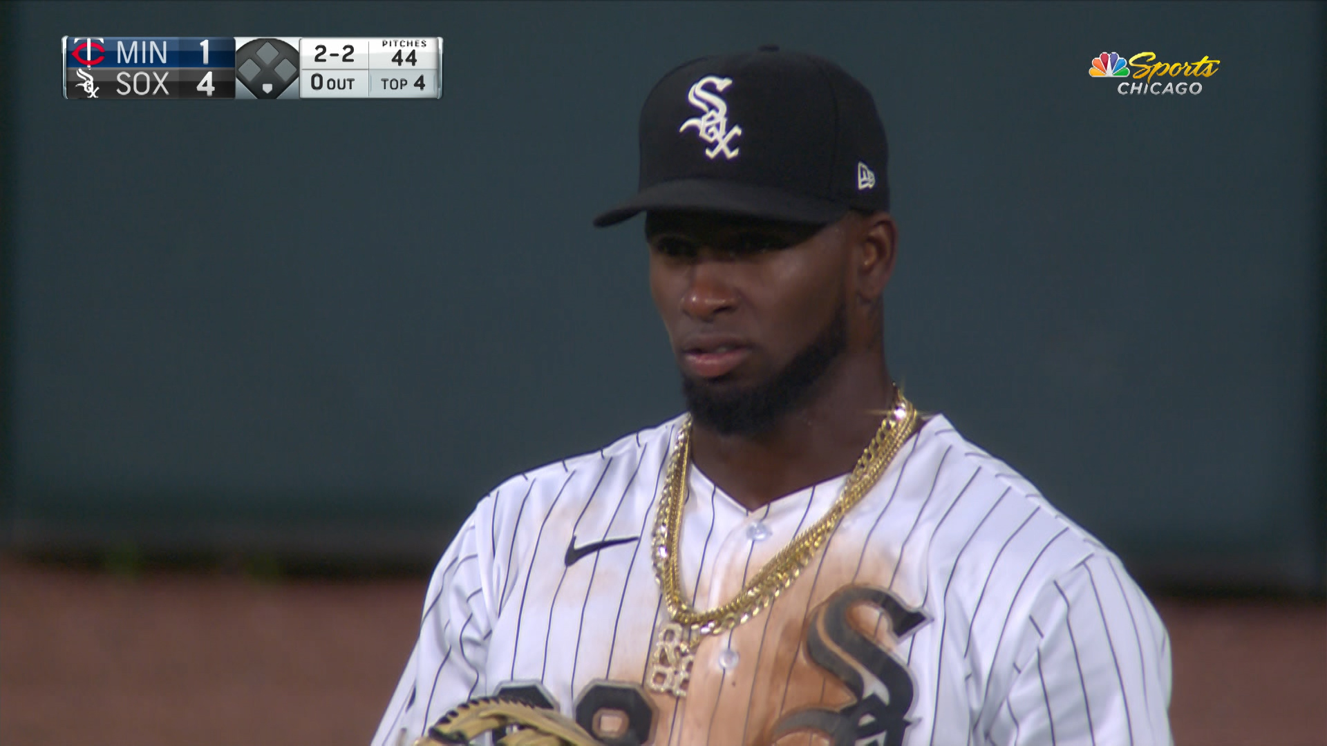 New York Yankees star wears grandmothers tooth on necklace during games   Mirror Online