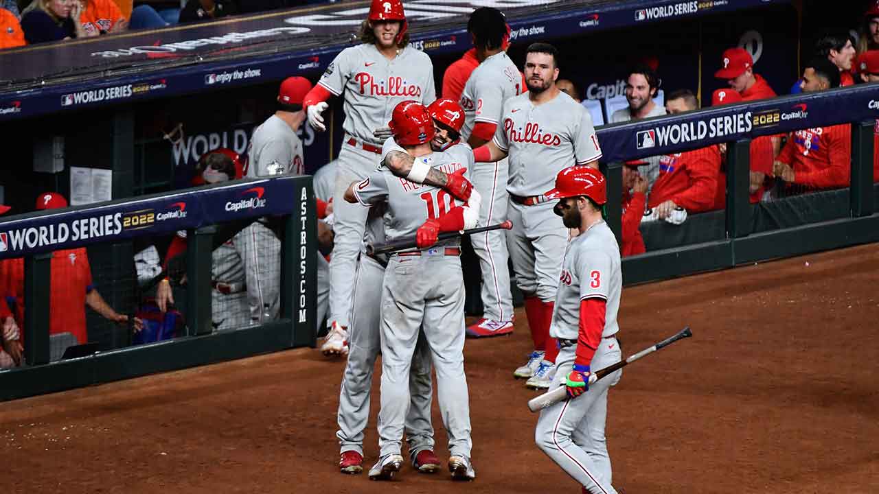 J.T. Realmuto and the 5 biggest moments of Phillies' Game 1 World