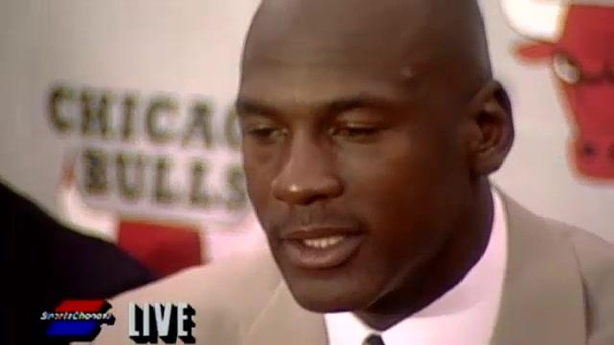 Michael Jordan turned down major league offer from A's to play with White  Sox – NBC Sports Chicago