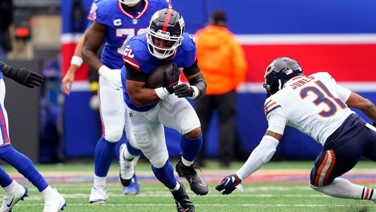 Mistakes cost Bears, lose to Giants 20-12