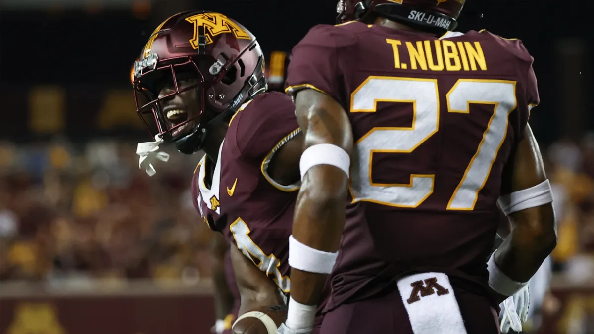 2023 NFL Draft: Chicago Bears select Minnesota CB Terell Smith with 165th  pick - On Tap Sports Net