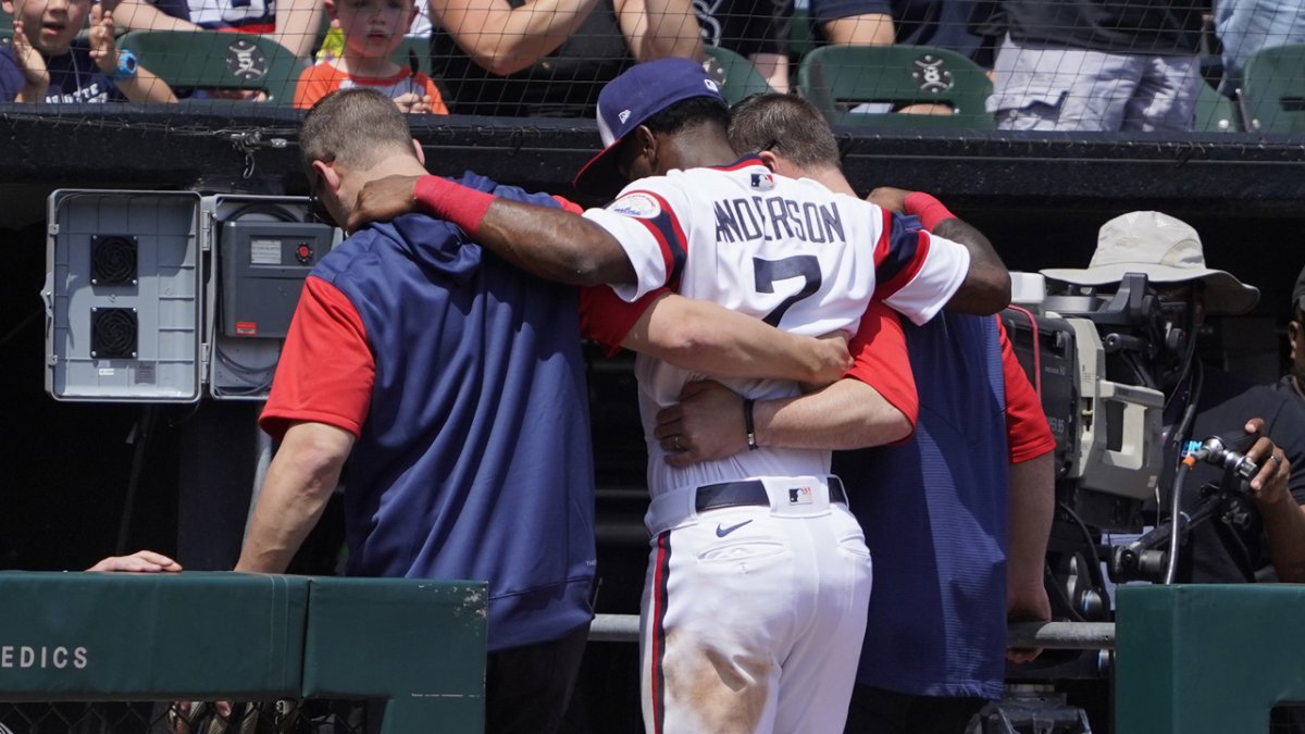 White Sox's Luis Robert injured in Derby, sits out All-Star Game