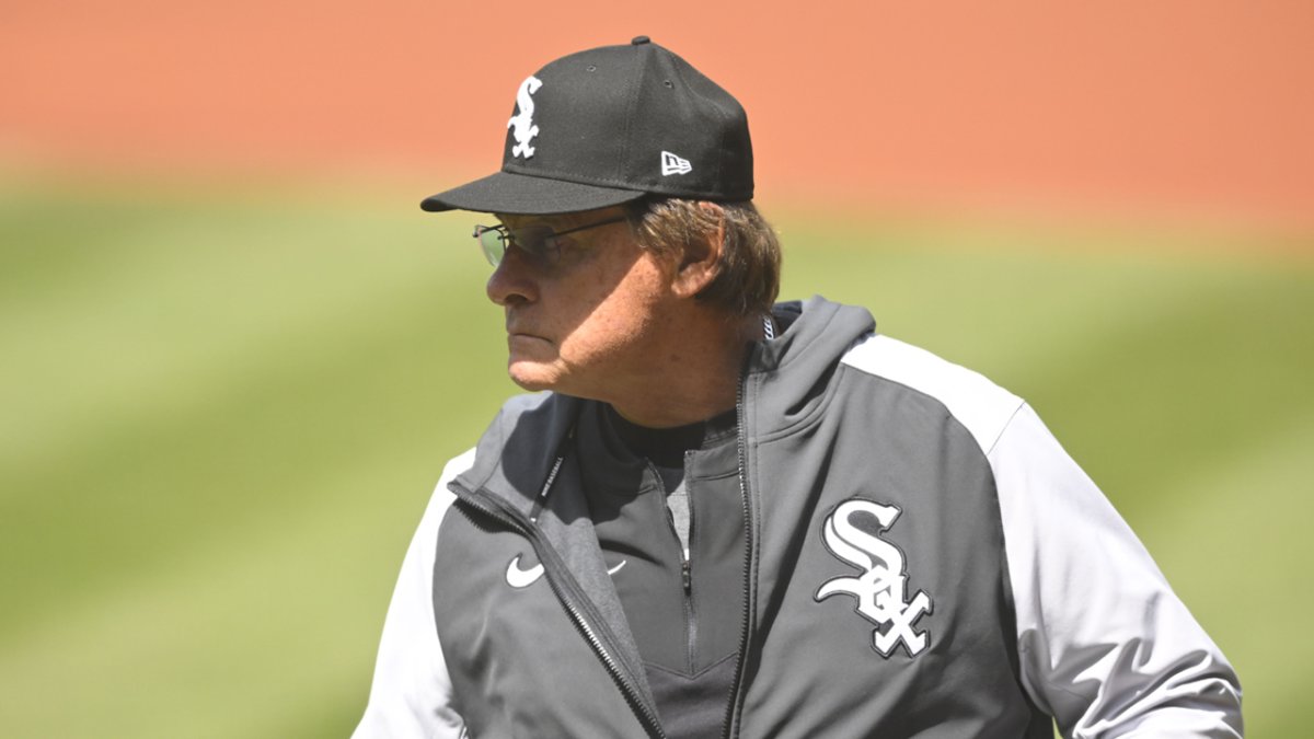 Tony La Russa steps down as White Sox manager over heart issue