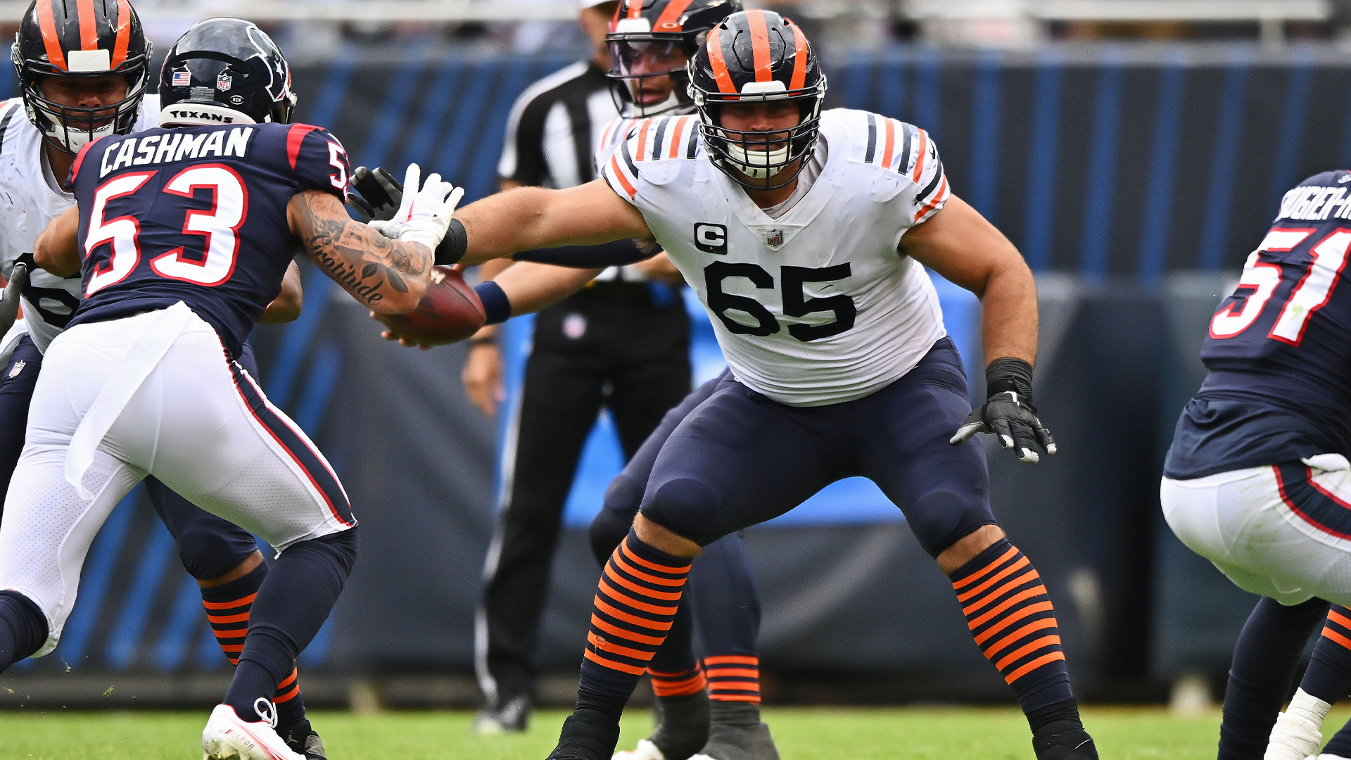 Bears' Cody Whitehair Breaks Silence on Injury, Week 1 Role