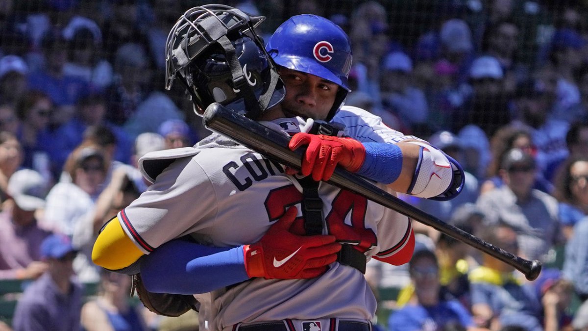 Crying in baseball: Willson, William Contreras share emotional moment