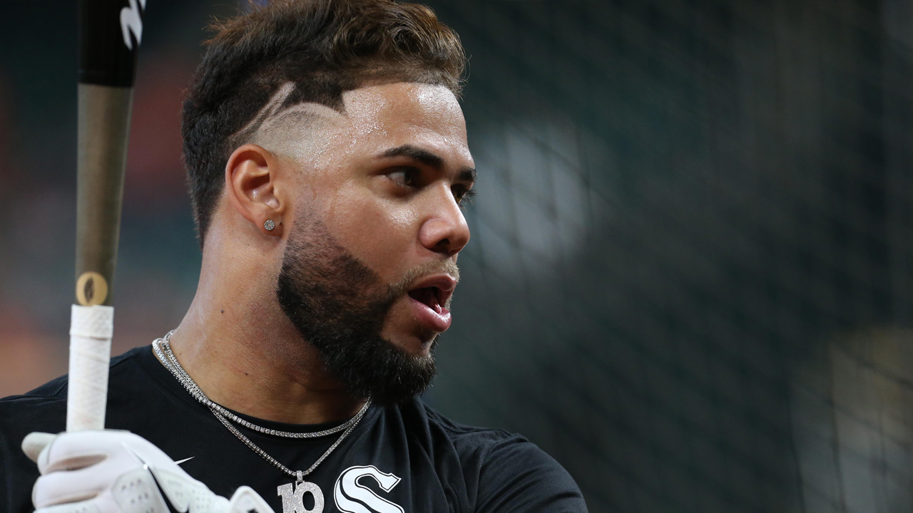 White Sox' Eloy Jiménez, Yoan Moncada break out smooth dance moves – NBC  Sports Chicago