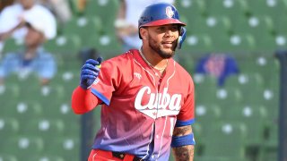 Boston's Yoan Moncada homers to lead World to 11-3 win against US