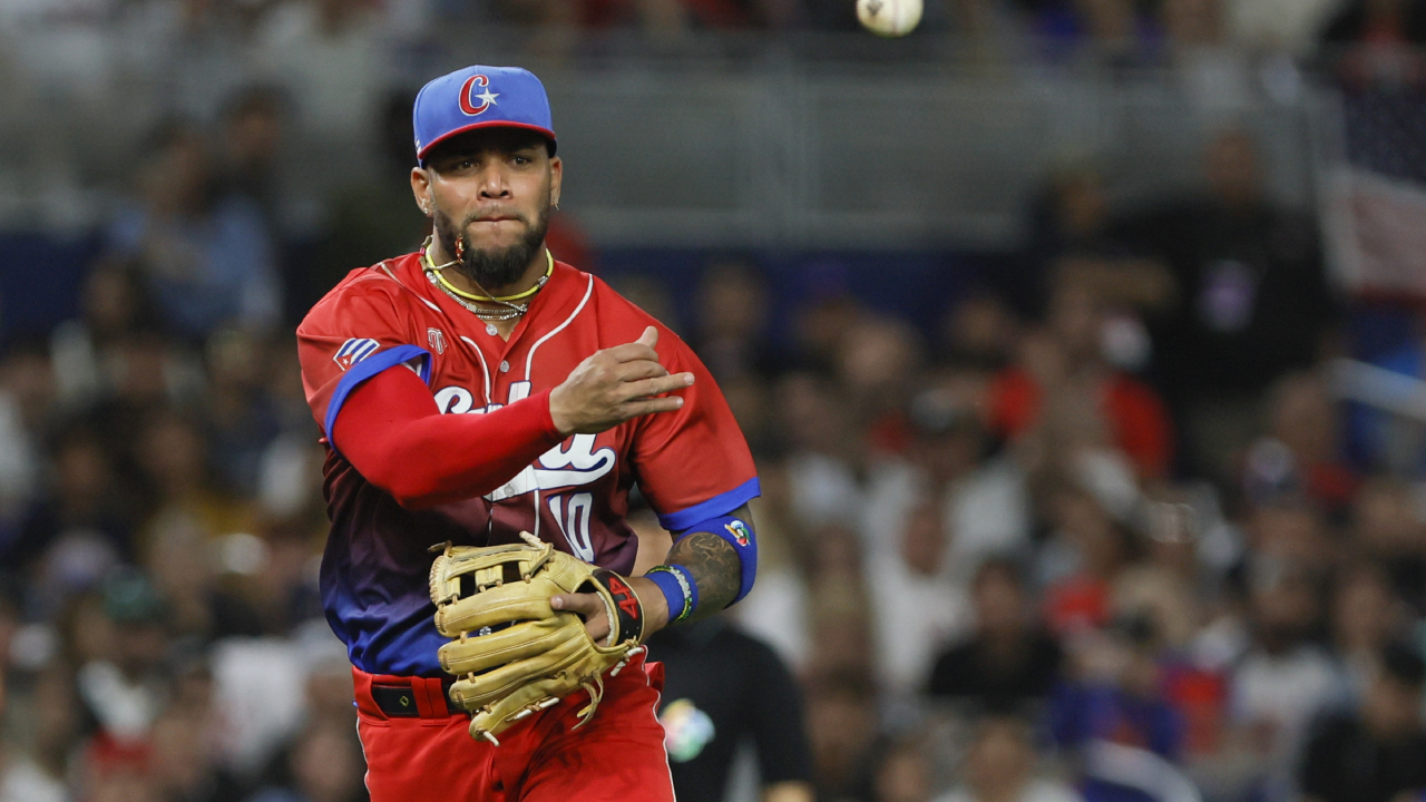 White Sox' Yoán Moncada on playing in WBC: I will never forget that – NBC  Sports Chicago