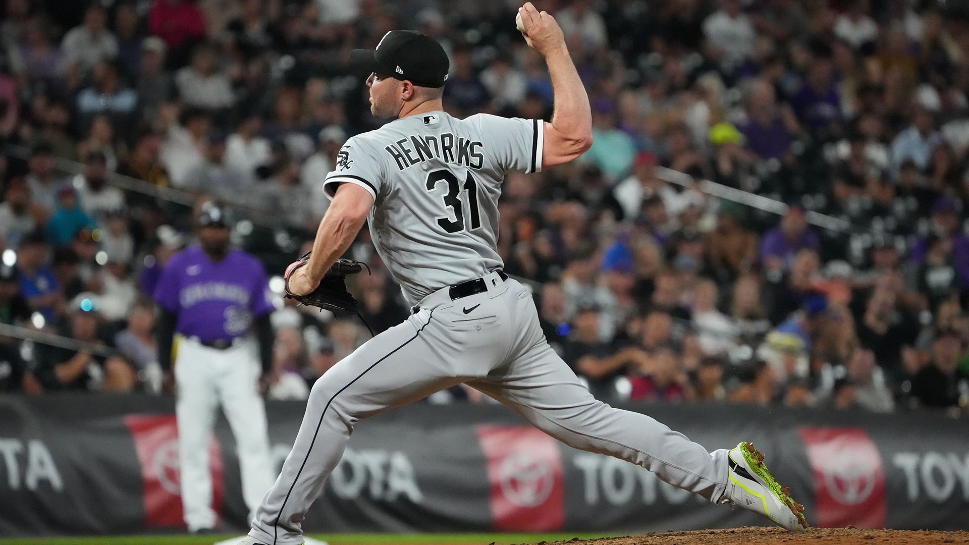 Liam Hendriks gets the final out, 07/24/2022