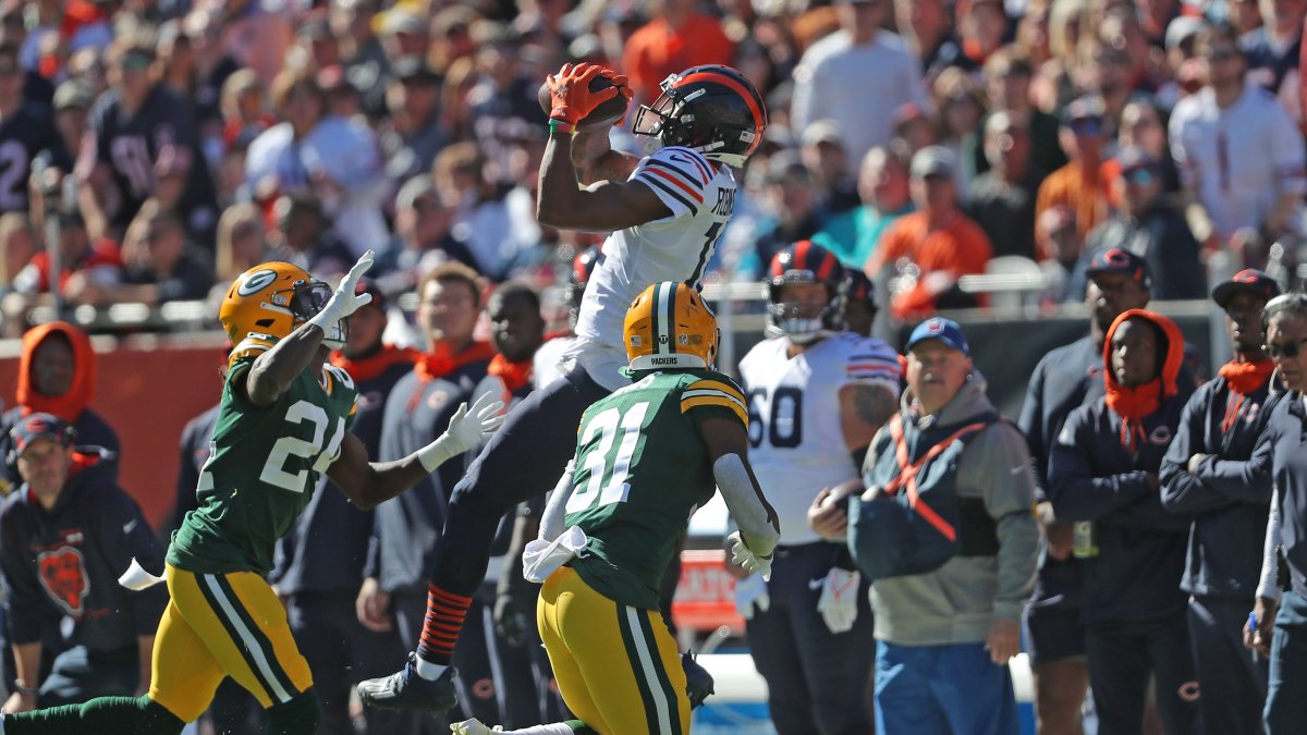 Bears' Allen Robinson learning to hit big plays with Justin Fields – NBC  Sports Chicago