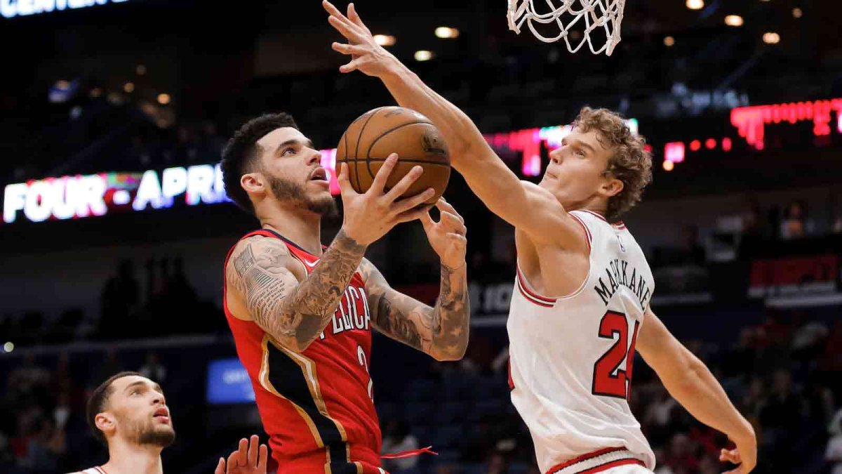 Mock Bulls trade swaps Zach LaVine for 21-year-old guard, top-14 pick