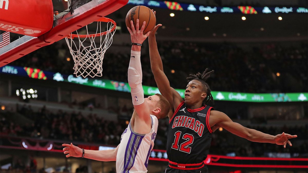 How Bulls' Ayo Dosunmu has productively handled move to second