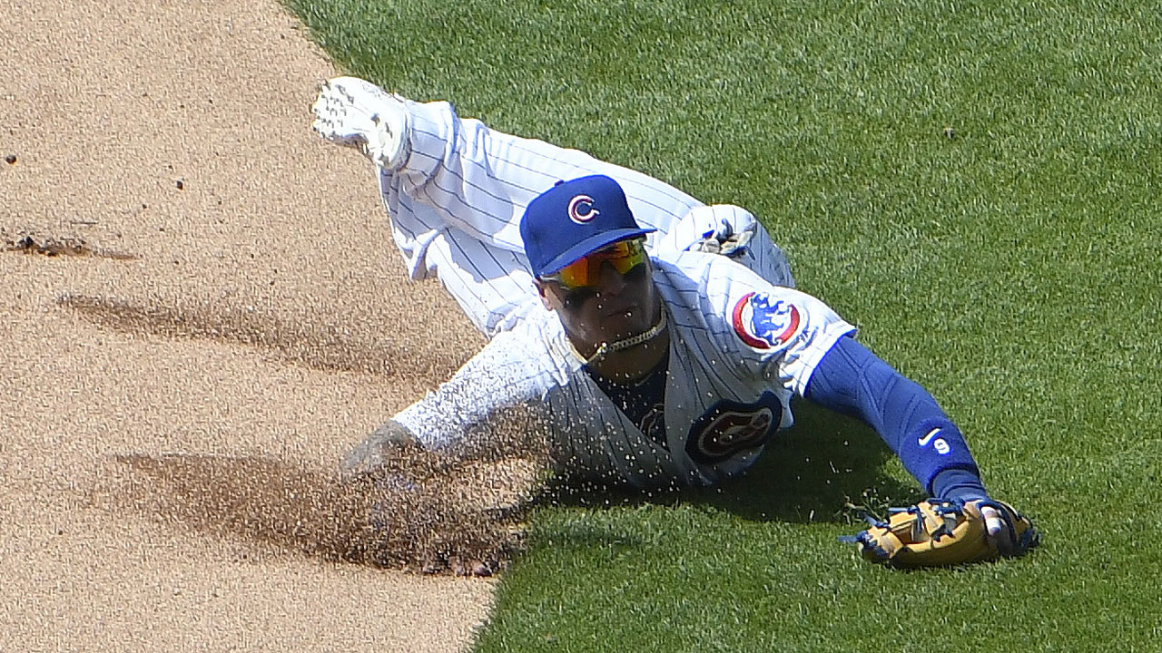 Javier Baez did it again with another web gem to live up to nickname