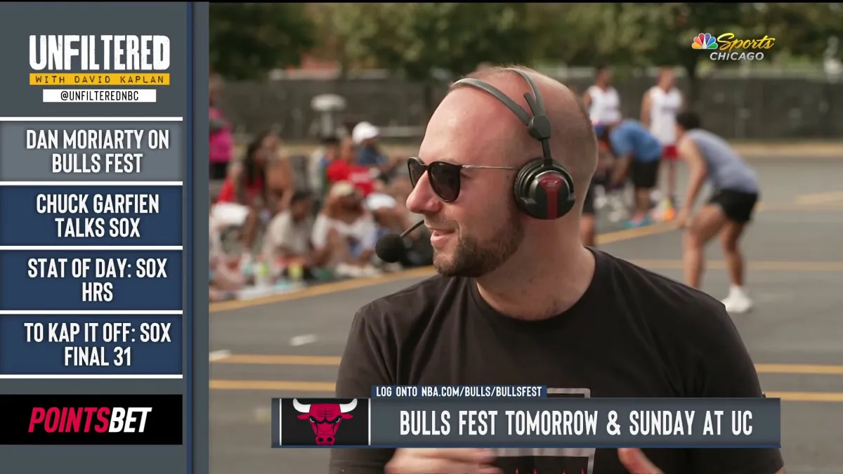 Chicago Bulls make Motorola jersey patch sponsor