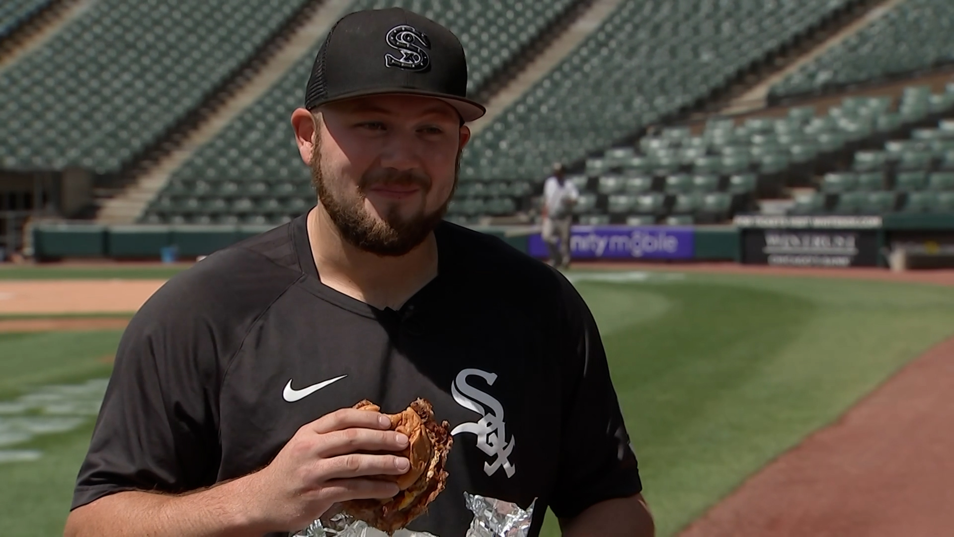 White Sox' Jake Burger honored gets his own burger at Roscoe Village  restaurant