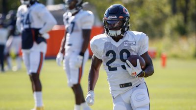 Tarik Cohen Reveals Which Bears Uniforms He Wants Brought Back