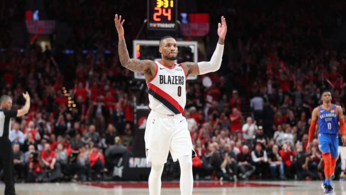 Jeff Vukovich of Nationwide Insurance discusses the ongoing Zach LaVine trade rumors and the Bulls’ potential involvement in the Damian Lillard sweepstakes
