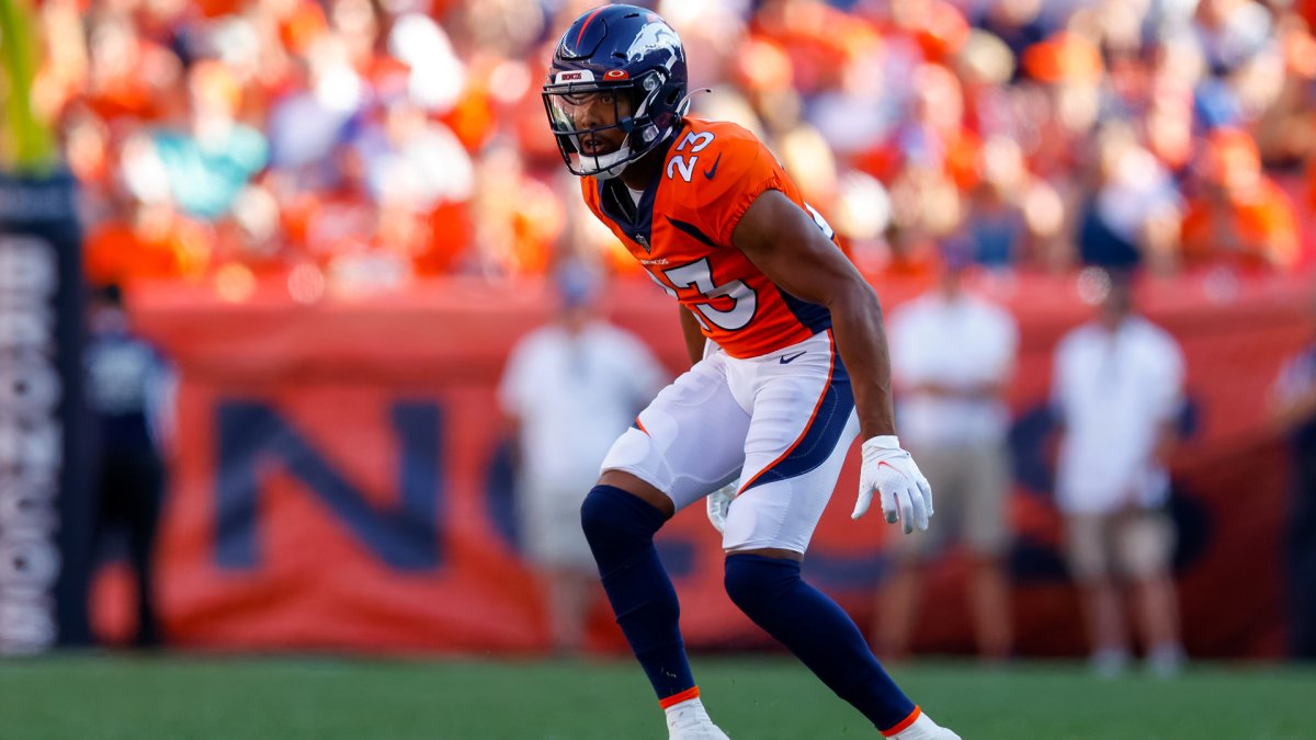 Broncos agree to terms with CB Kyle Fuller