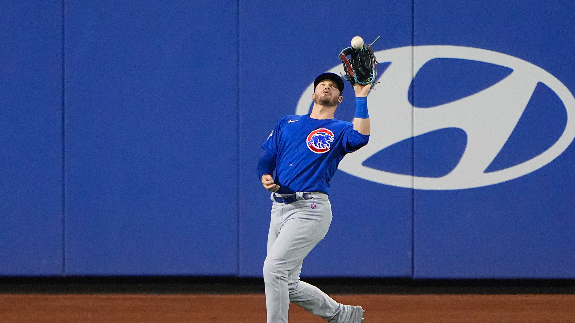 Cubs' Ian Happ's 1st Gold Glove Representative of 2022 Breakout – NBC4  Washington