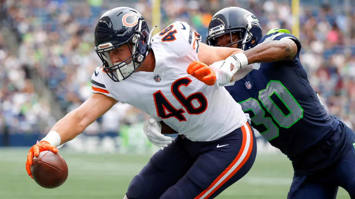 Bears 53-man roster: How Jake Tonges' versatility helped him win