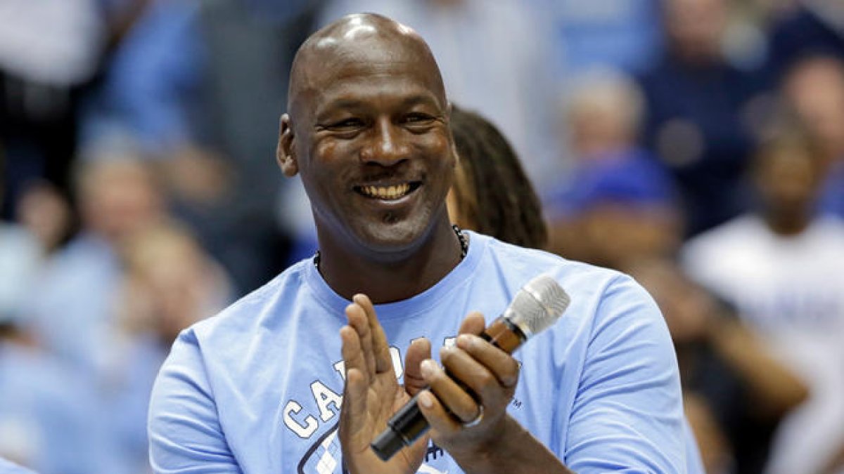 When Michael Jordan GAMBLED at Kendall Gill's house until 7 am: I wanted  him to go 