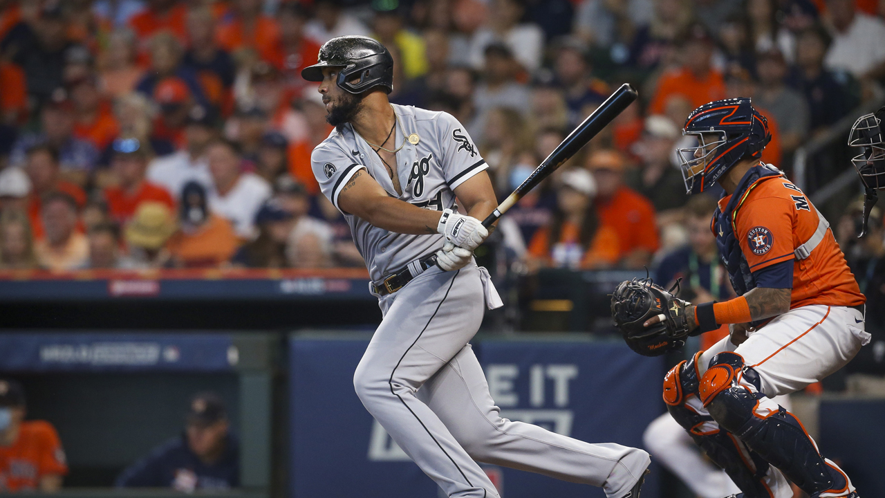 Astros' Jose Abreu is MLB's worst hitter in 2023 according to this