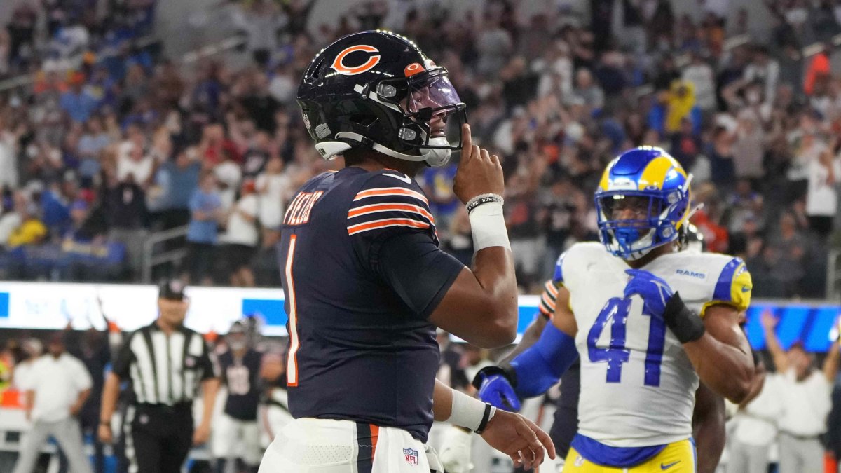 Bears Down, Nerd Up: What to make of Justin Fields' performance in Week 1