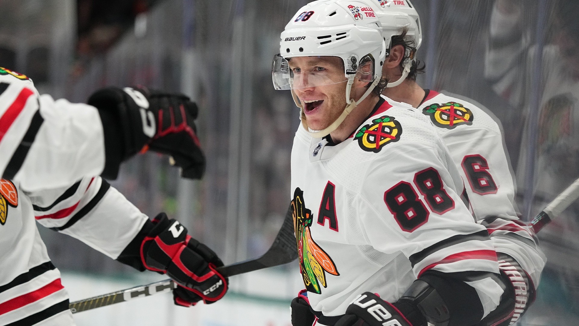 Blackhawks' Patrick Kane heads home to Chicago, out against Sharks