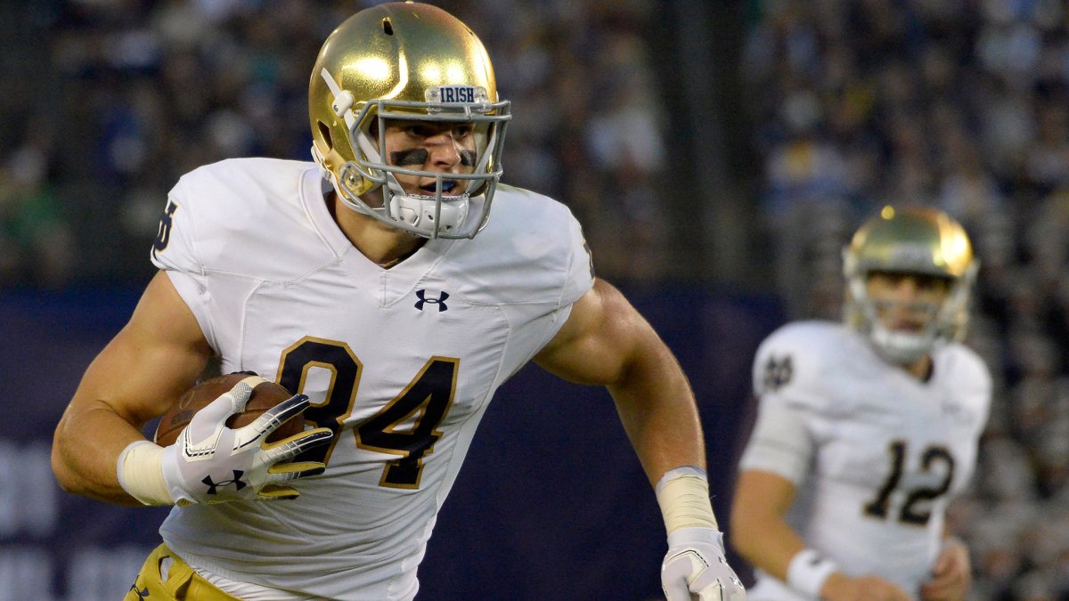 2020 NFL Draft: Chicago Bears select Cole Kmet No. 43 overall