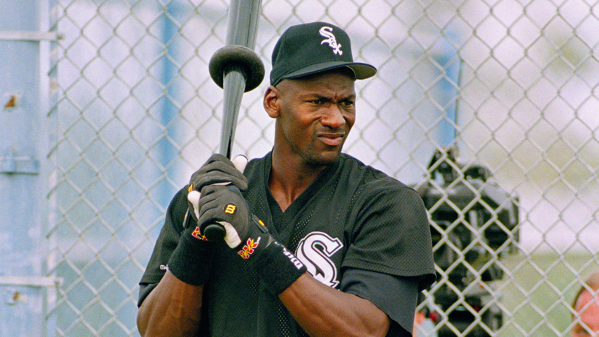 Michael Jordan turned down major league offer from A's to play with White  Sox – NBC Sports Chicago