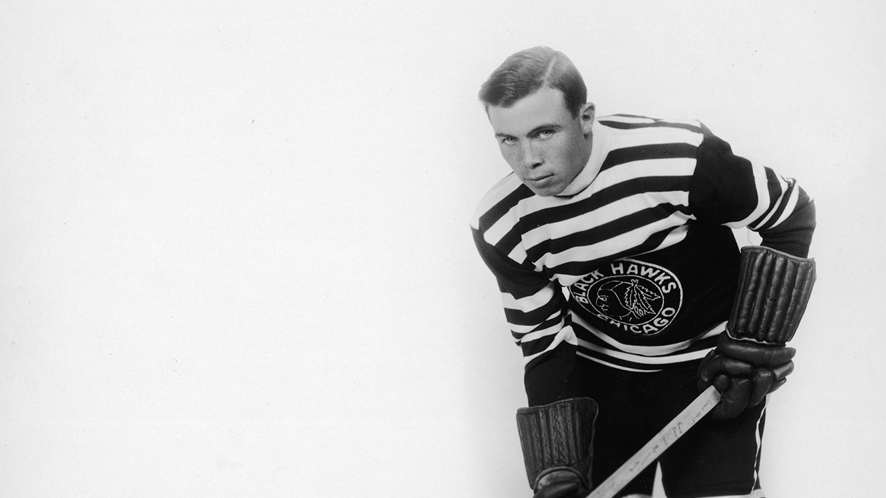 Former Blackhawks goalie Belfour elected to Hockey Hall of Fame