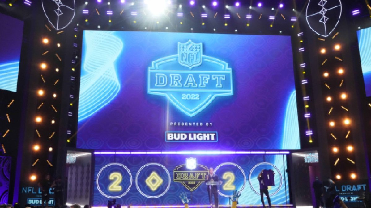 2023 NFL Mock Draft: Bears trade down twice – NBC Sports Chicago