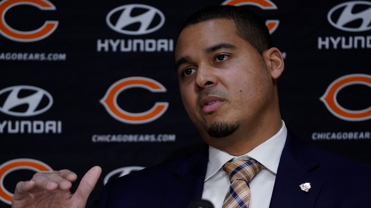 Looking at ESPN analytics to project the Bears’ 2024 NFL draft picks