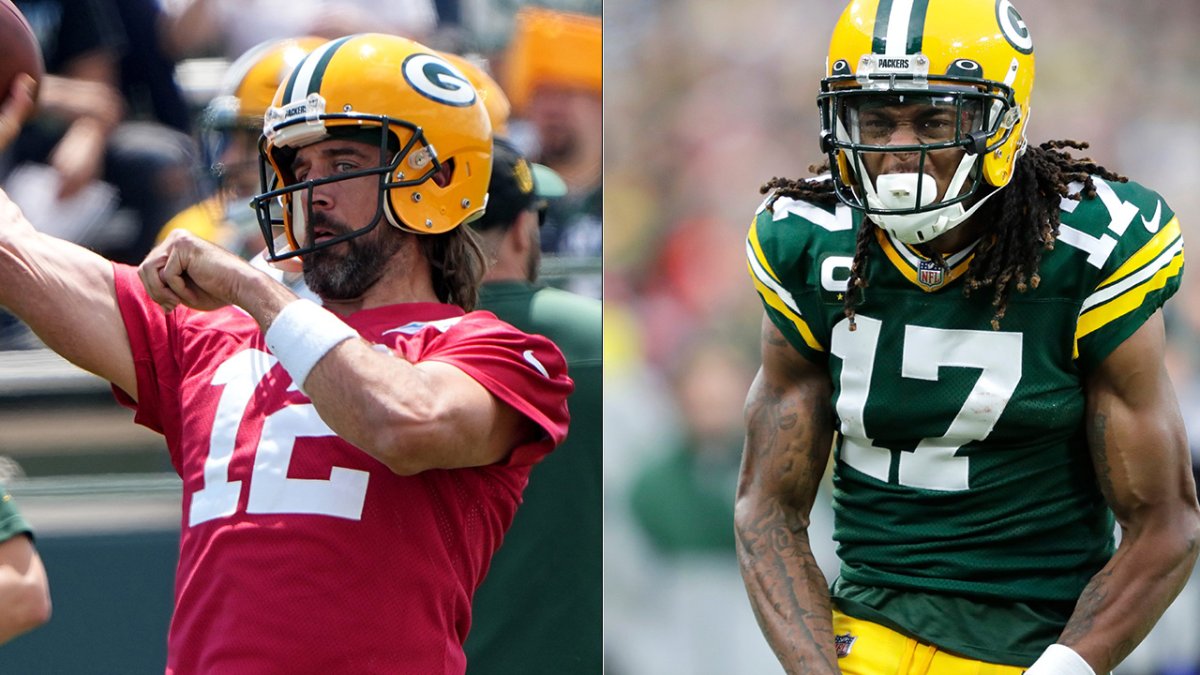 Aaron Rodgers has fun with Davante Adams' recent Hall of Fame