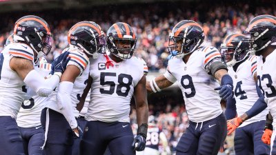 Roquan Smith, Chicago Bears defense take over in win