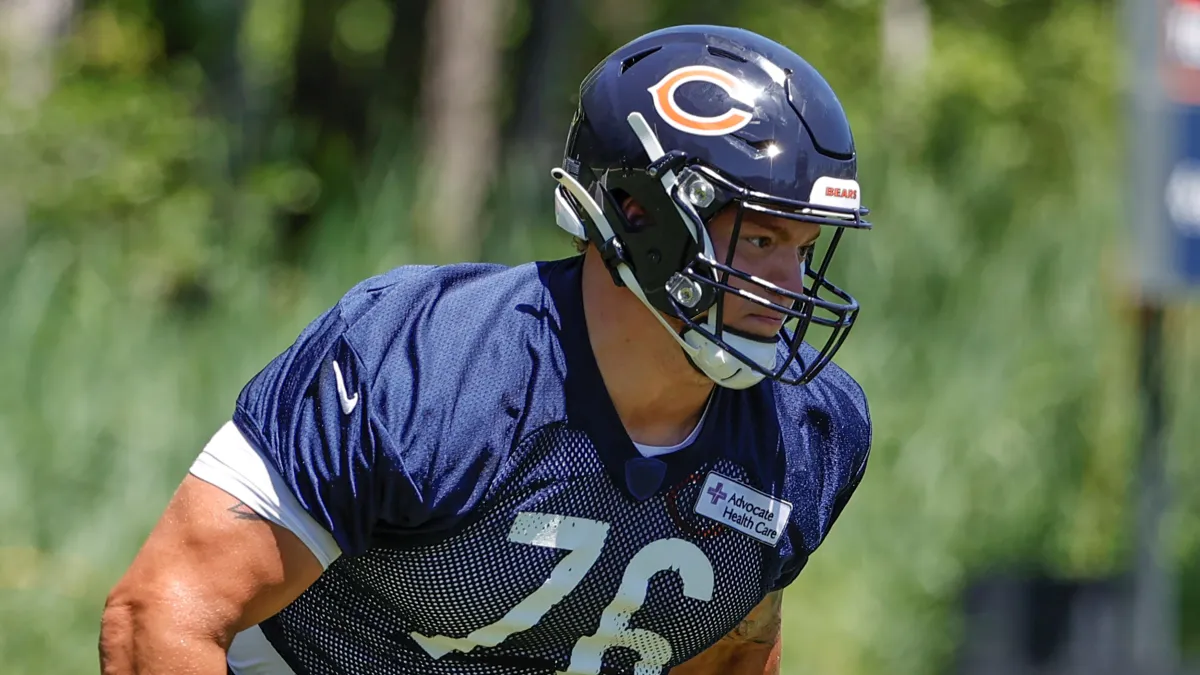 5 things to know about Chicago Bears rookie OL Lachavious Simmons