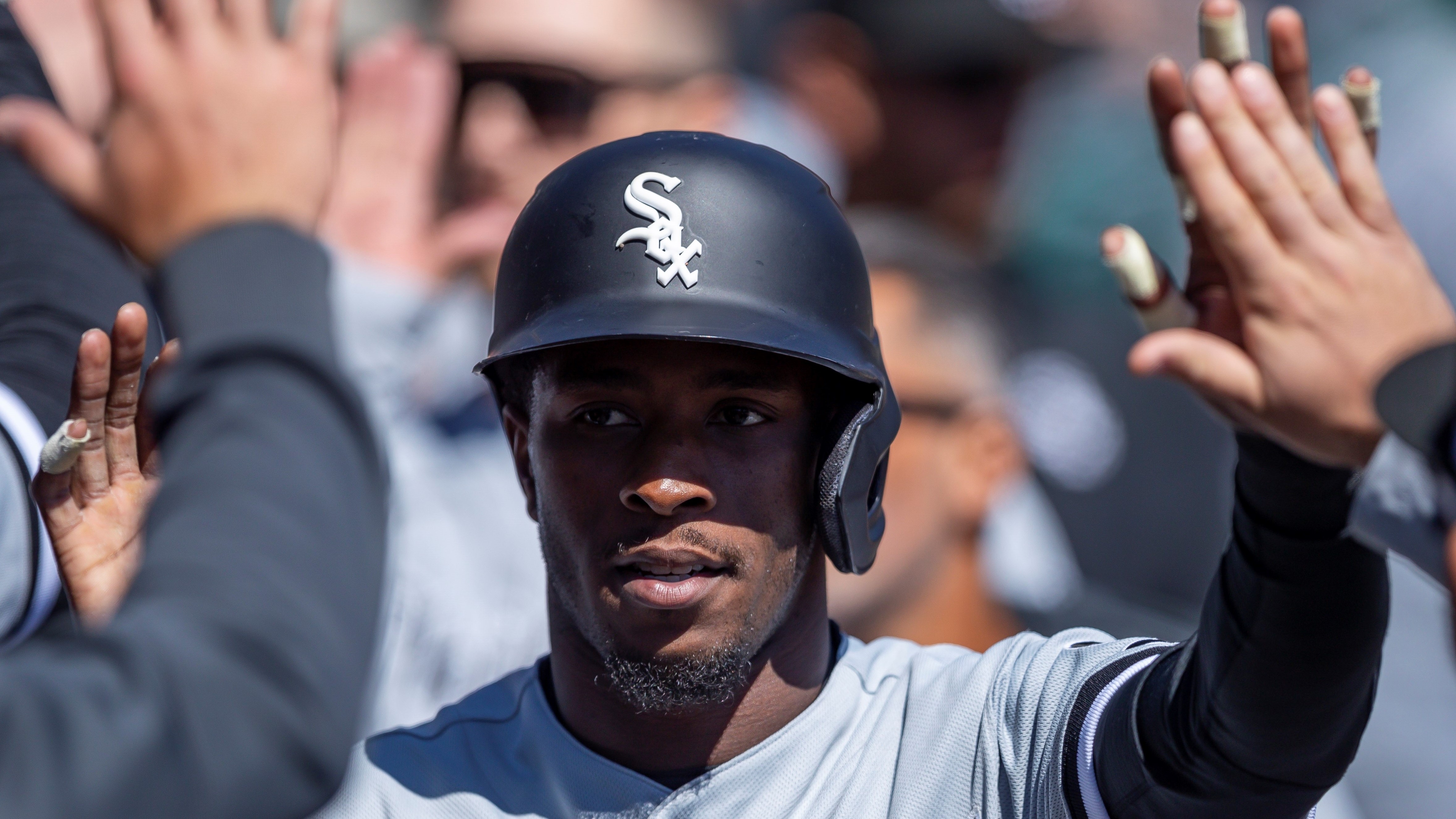 Chicago's Tim Anderson leaves with groin injury