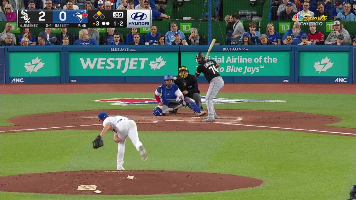 WATCH: White Sox' Andrew Vaughn hits 2-run homer to take lead over Phillies  – NBC Sports Chicago