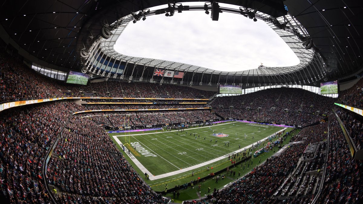 Bears Set to Play First-Ever Game in Las Vegas vs. Raiders – NBC Chicago