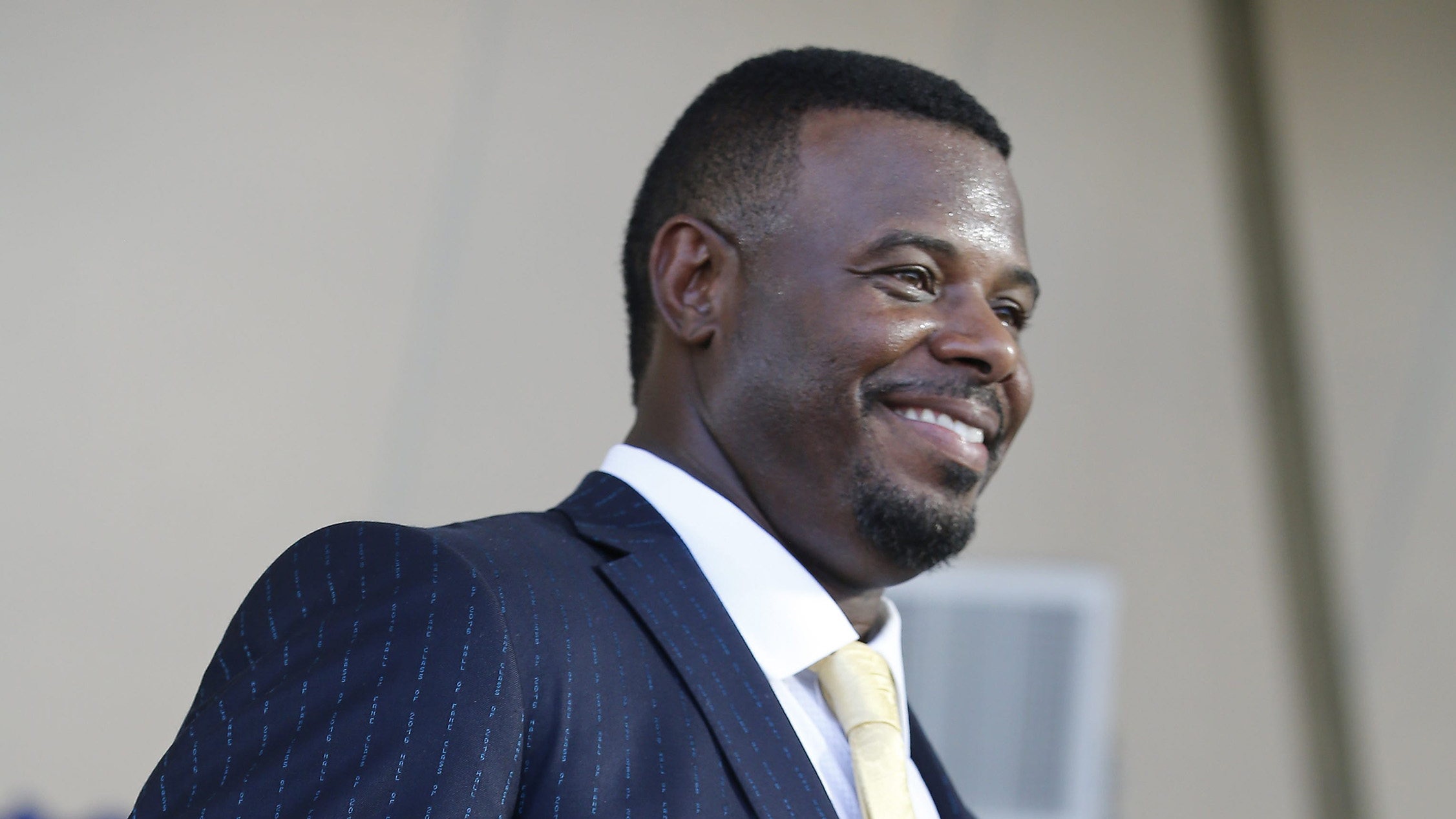 Ken Griffey Jr., Who Retired in 2010, Still Being Paid by Reds