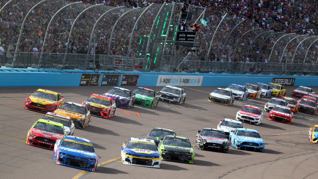 NASCAR at Phoenix schedule How to watch on TV, weather, odds