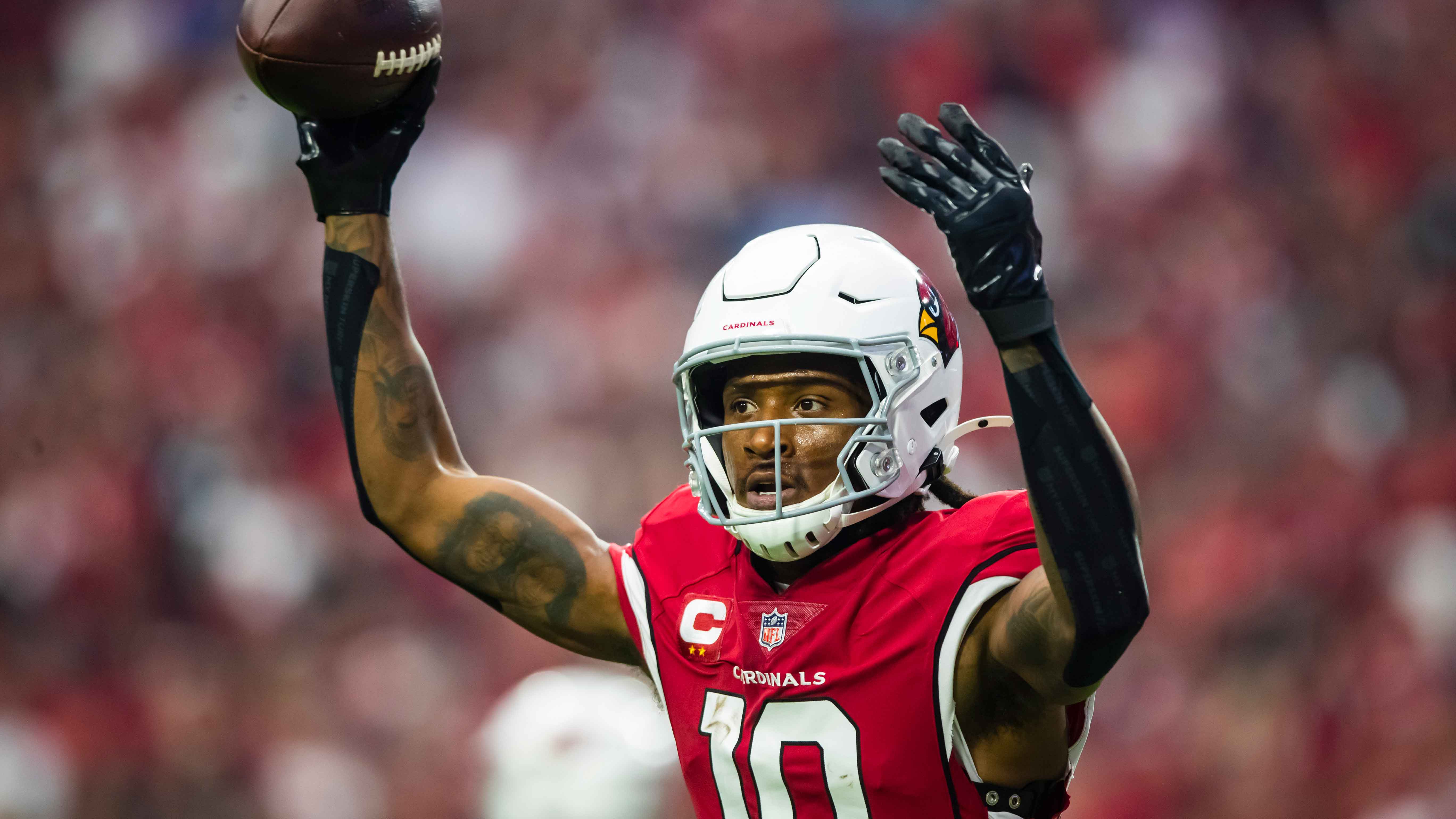 Cardinals offense 'a different deal' with WR DeAndre Hopkins back