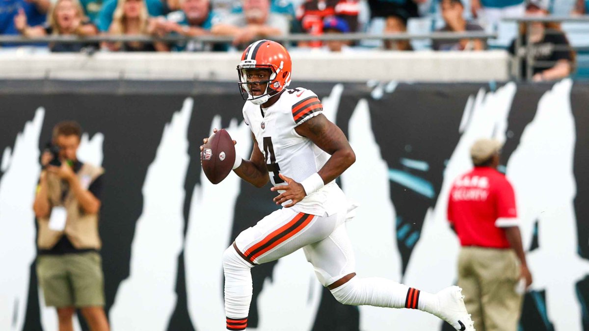 Deshaun Watson Reacts After First Preseason Game