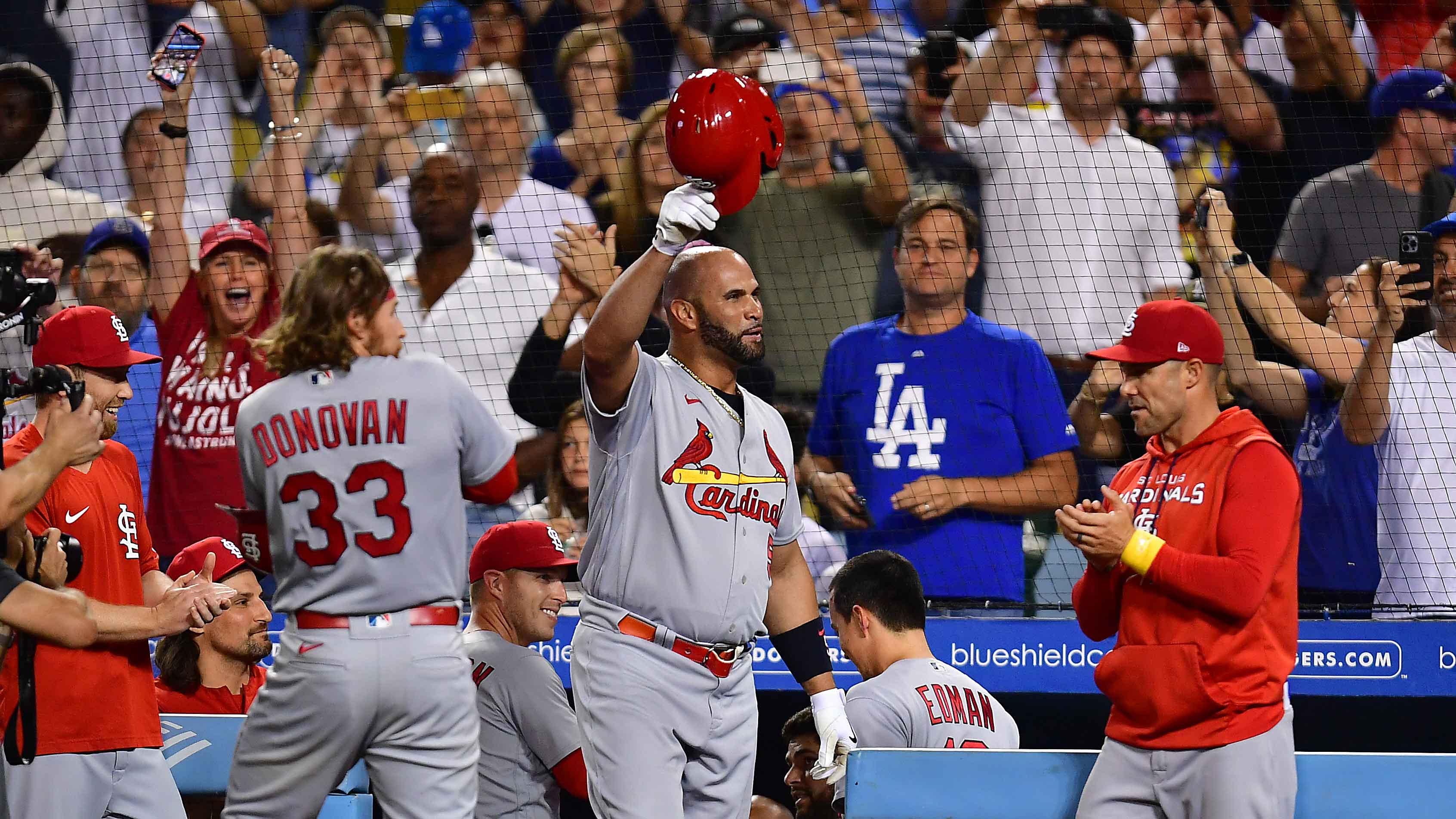 Fans cheer Pujols on as he inches closer to 700 homeruns