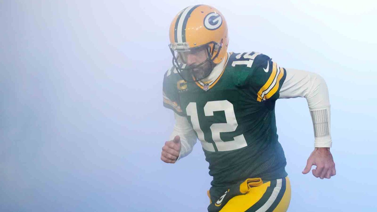 Aaron Rodgers' peers say he's the NFL's best player - NBC Sports