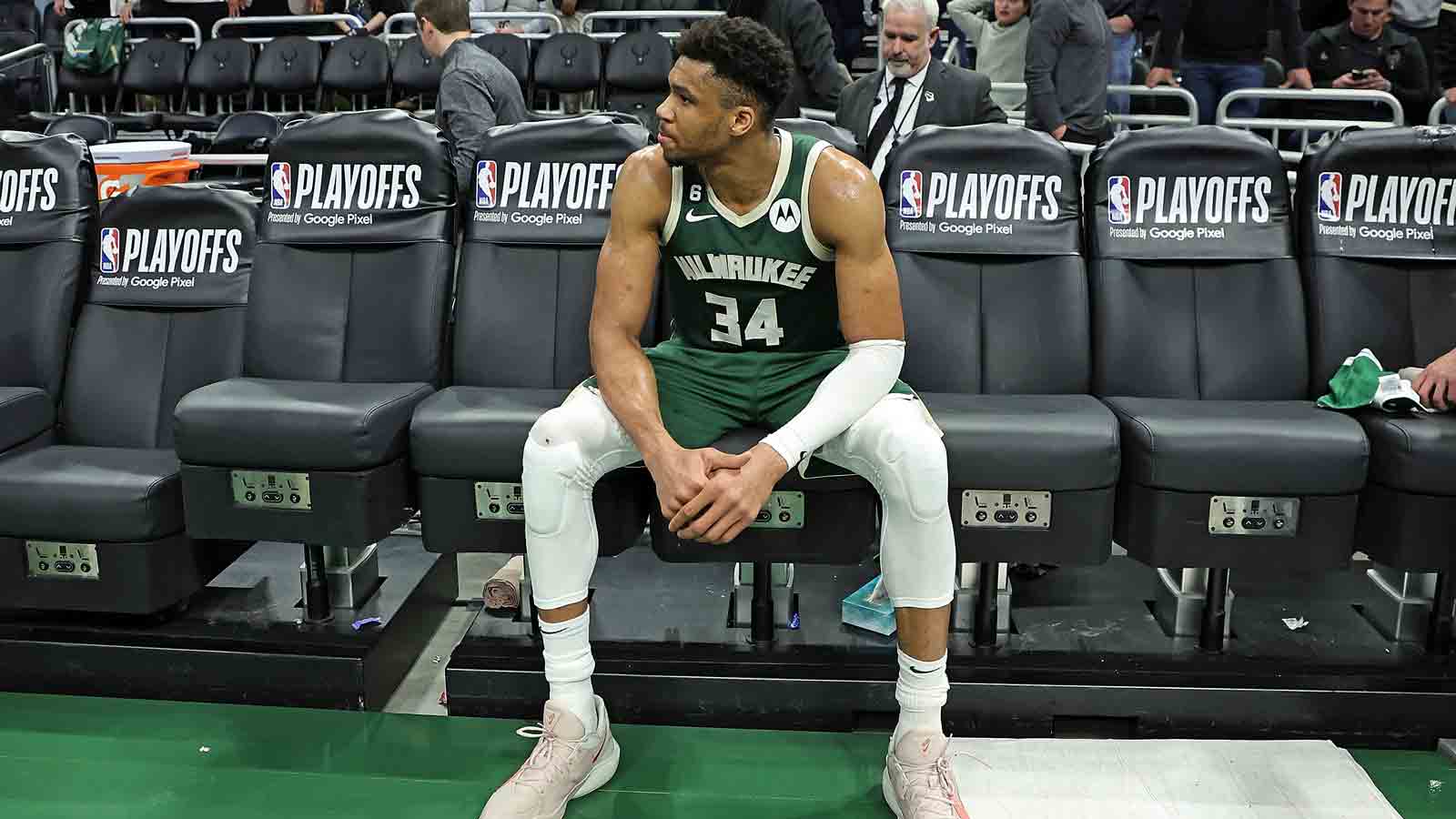 85 Giannis Antetokounmpo Draft Stock Photos, High-Res Pictures