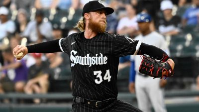 Kopech gives up 1 hit over 8 innings, White Sox beat Royals
