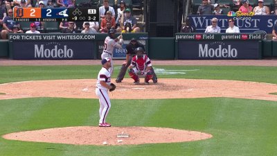 Moncada scores on wild pitch that strikes ump, White Sox beat Tigers 2-1