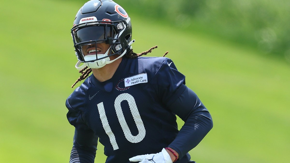 Chicago Bears WR Chase Claypool eyes potential return after missing 2 games  with knee injury – Shaw Local