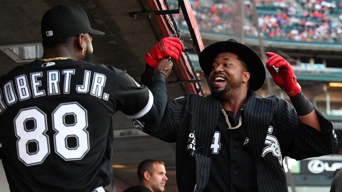 Zavala homers twice, drives in 4 runs as the White Sox beat the Angels 11-5  - CBS Los Angeles